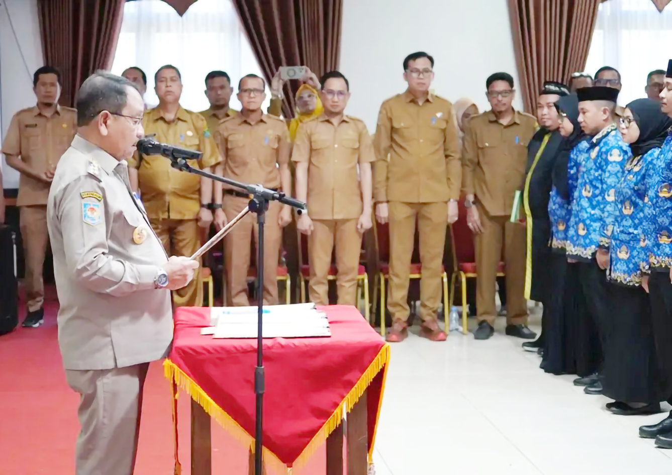 Bupati_Pasangkayu_Lantik_CPNS_2024-01_OK.jpg
